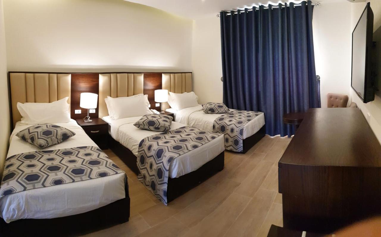 Petra Heart Hotel Wadi Musa Extérieur photo