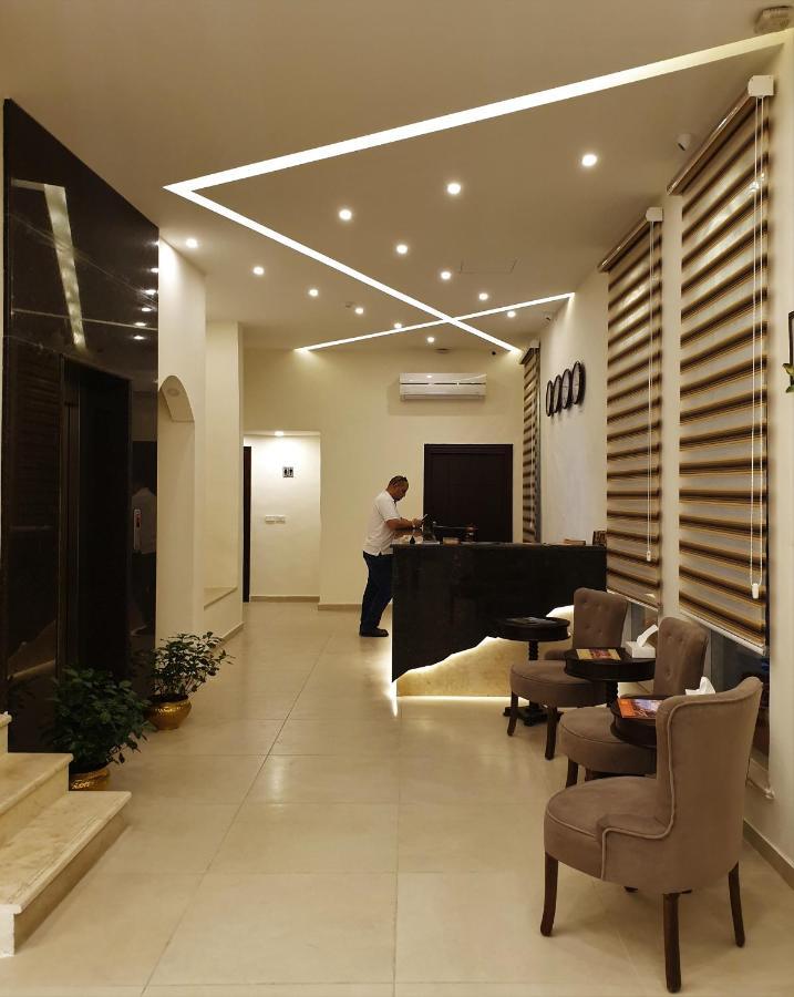 Petra Heart Hotel Wadi Musa Extérieur photo